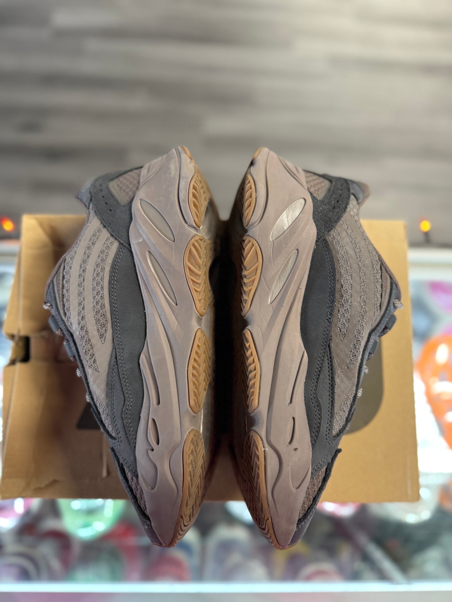 2021 Adidas Yeezy Boost 700 V2 "Mauve"