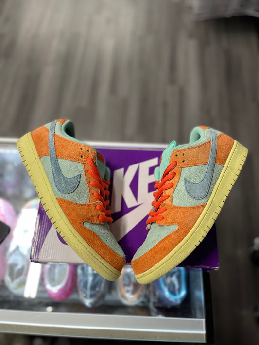 2023 Nike SB Dunk Low "Orange Emerald Rise"