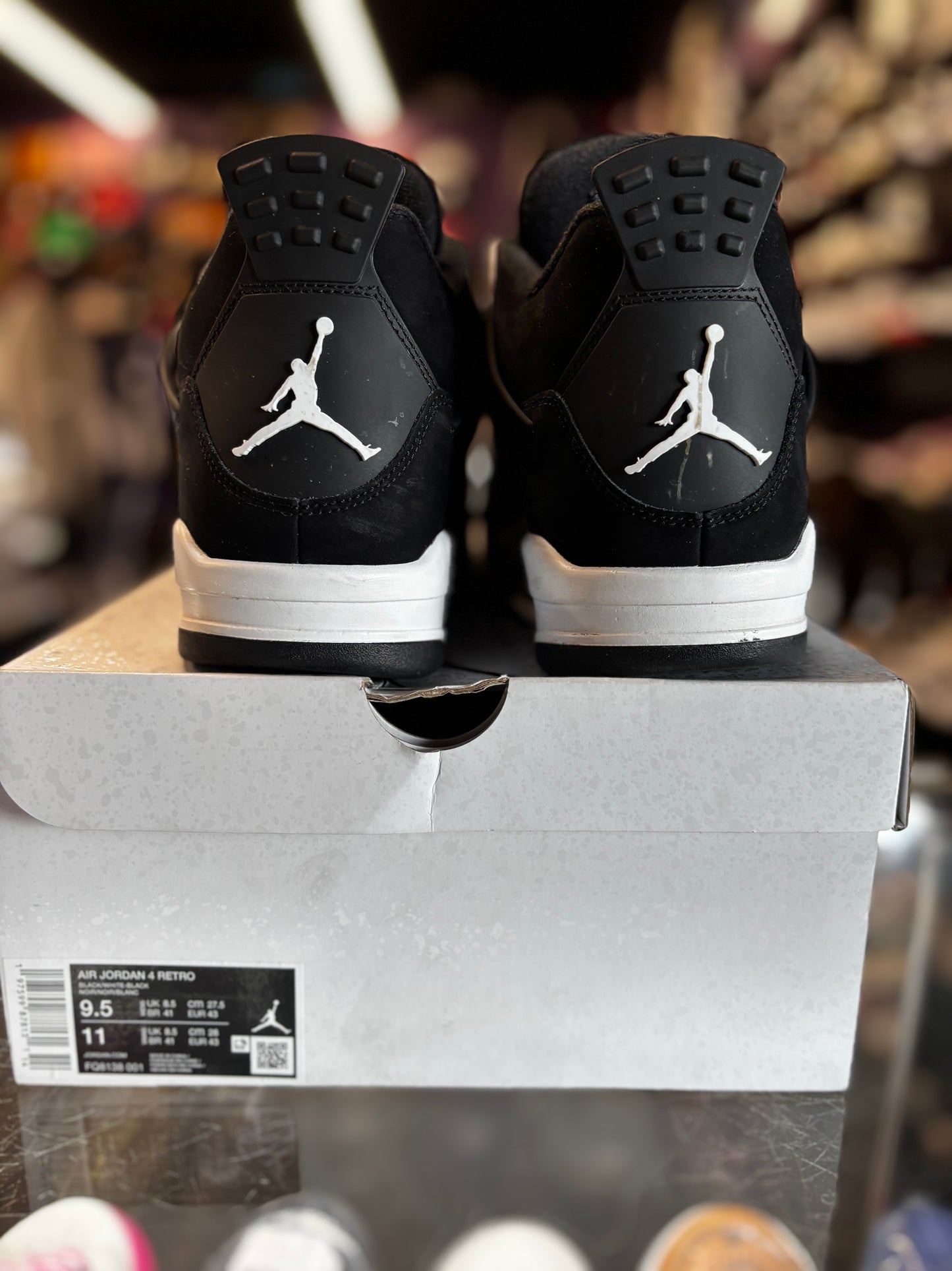 2024 Air Jordan Retro 4 "White Thunder"
