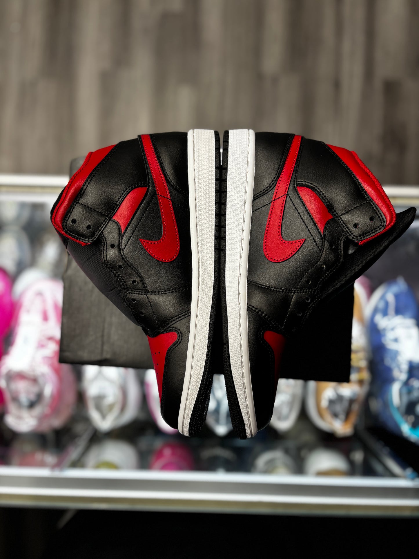 2024 Air Jordan Mid 1 "Bred Twist"