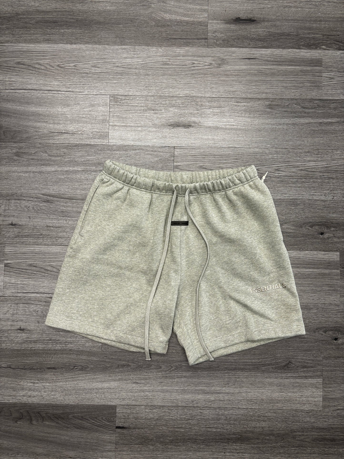 Essentials Shorts "Grey/Silver"