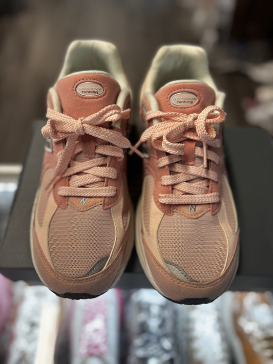 2025 New Balance 740 "Metallic Silver"