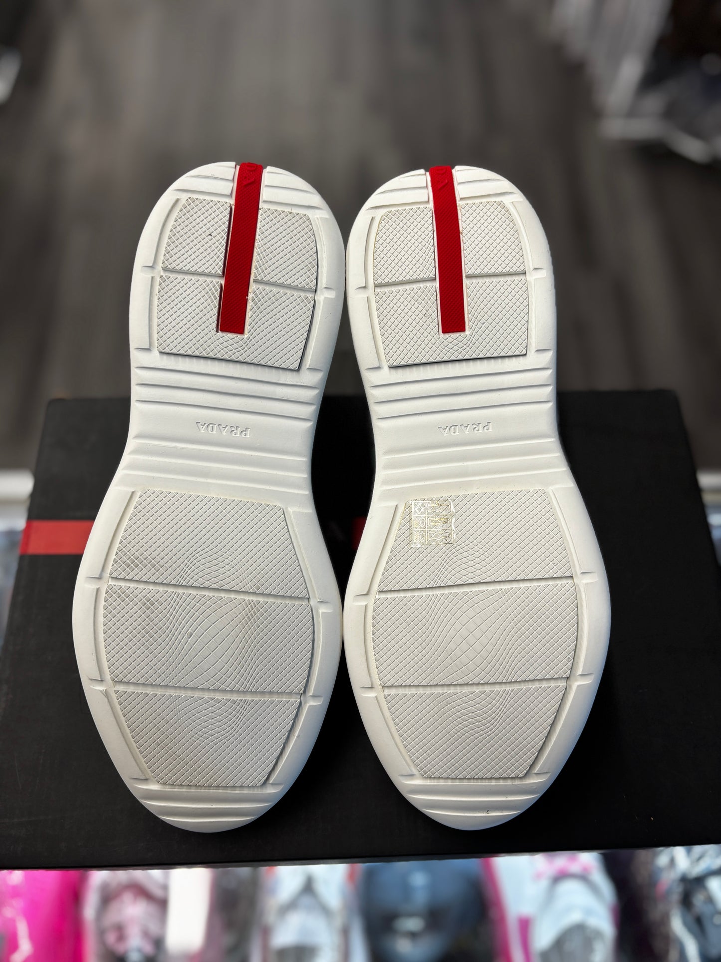 Prada Americas Cup "Paten Green"