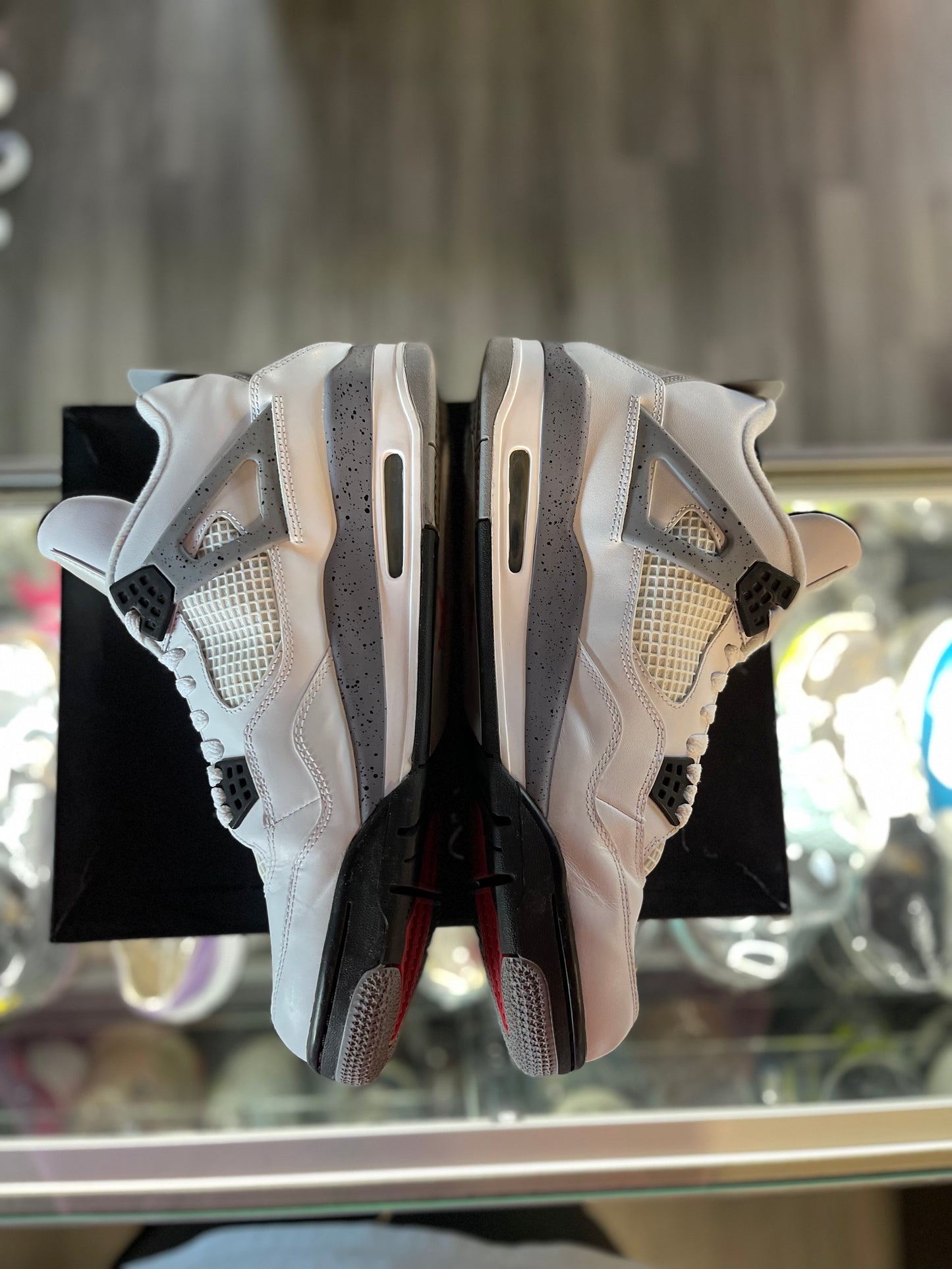 2012 Air Jordan Retro 4 "White Cement"