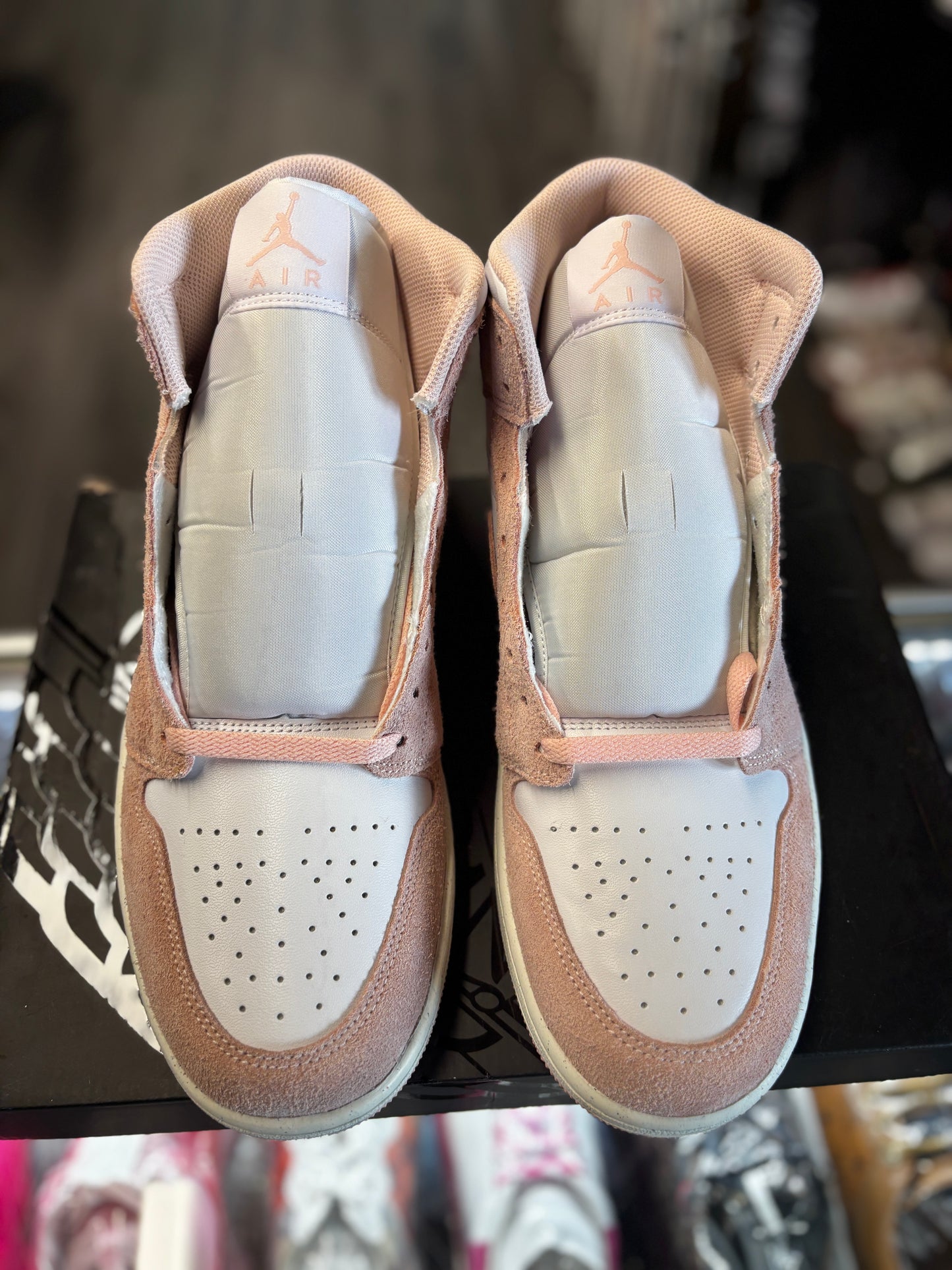 2024 Air Jordan 1 Mid "Legend Pink"