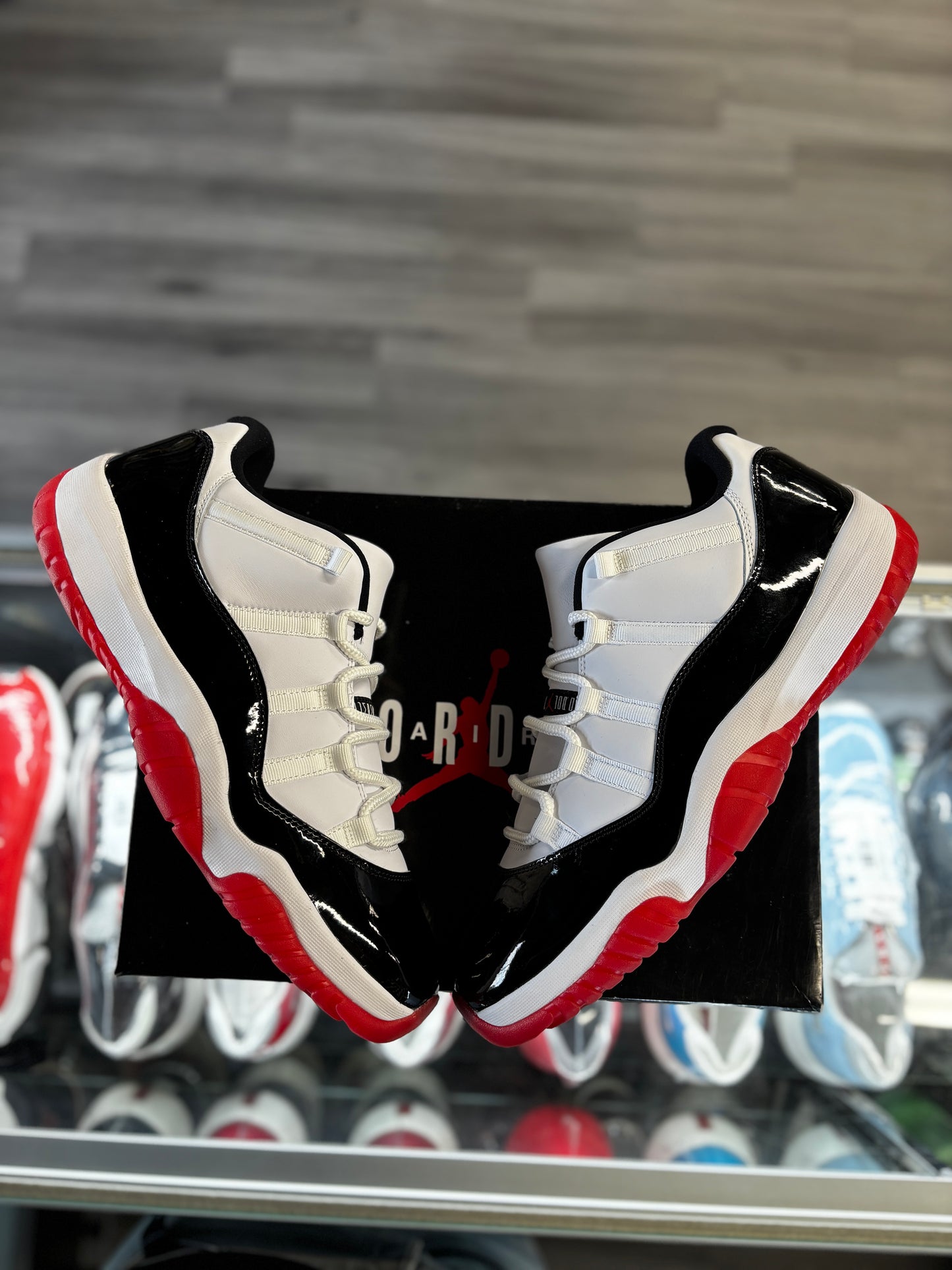 2020 Air Jordan Retro 11 Low "Concord Bred"