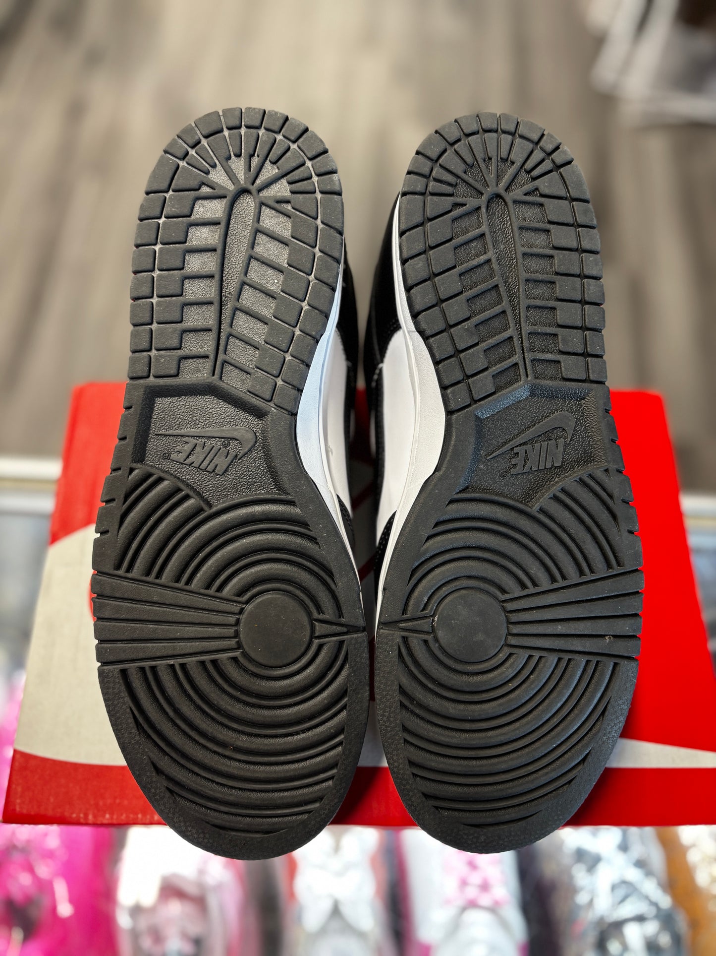 2021 Nike Dunk Low "Panda"