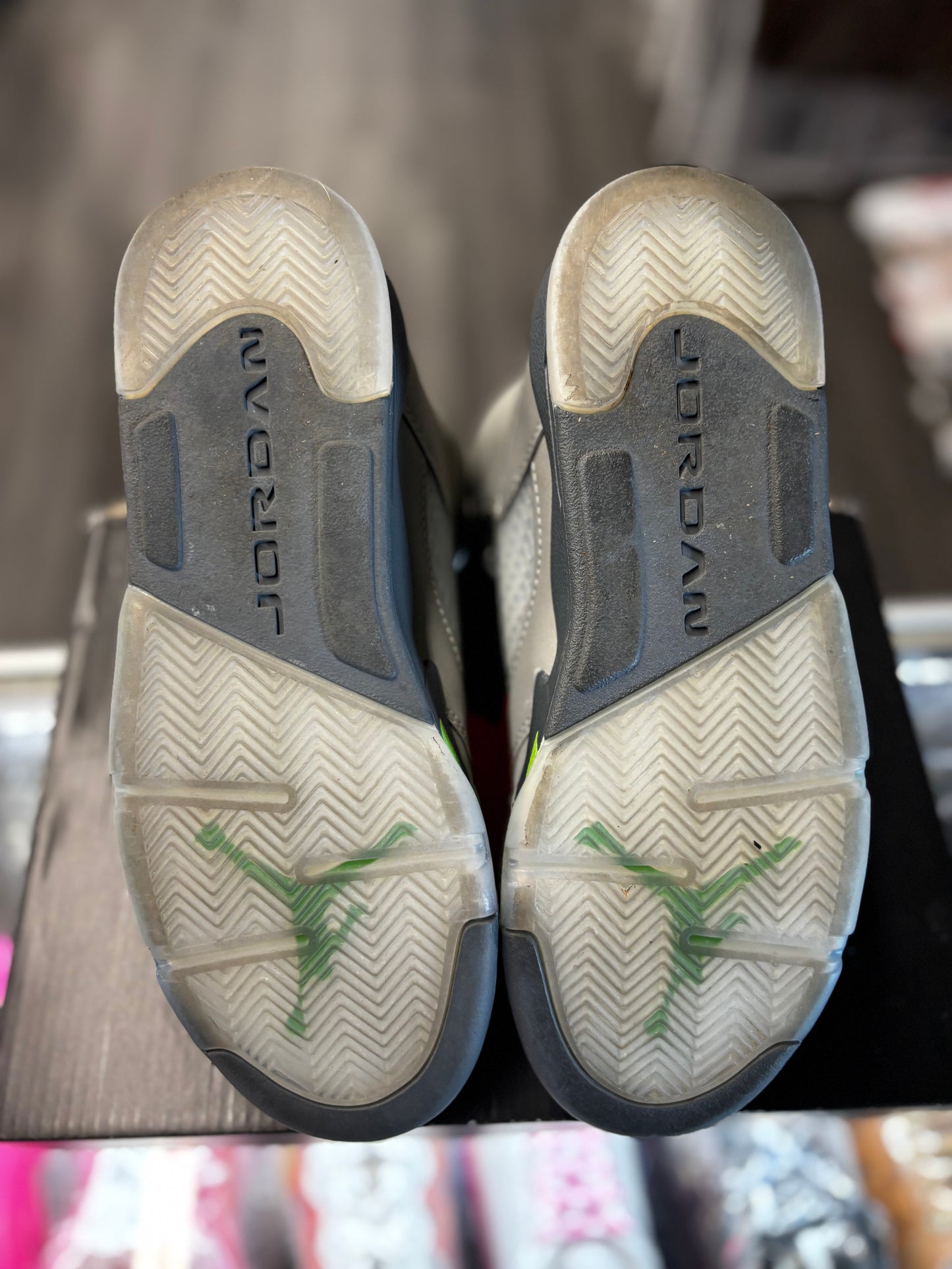 2022 Air Jordan Retro 5 "Green Bean"