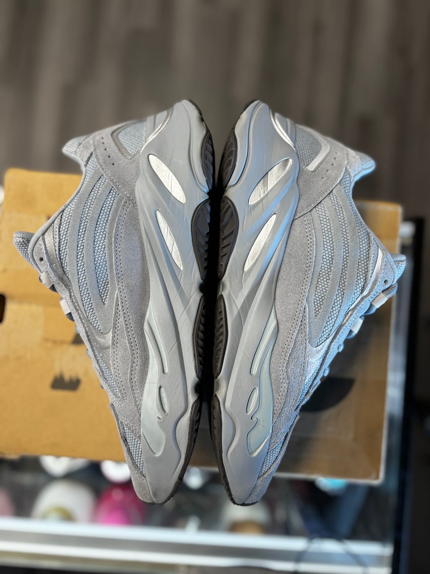 2019 Adidas Yeezy Boost 700 "Hospital Blue"