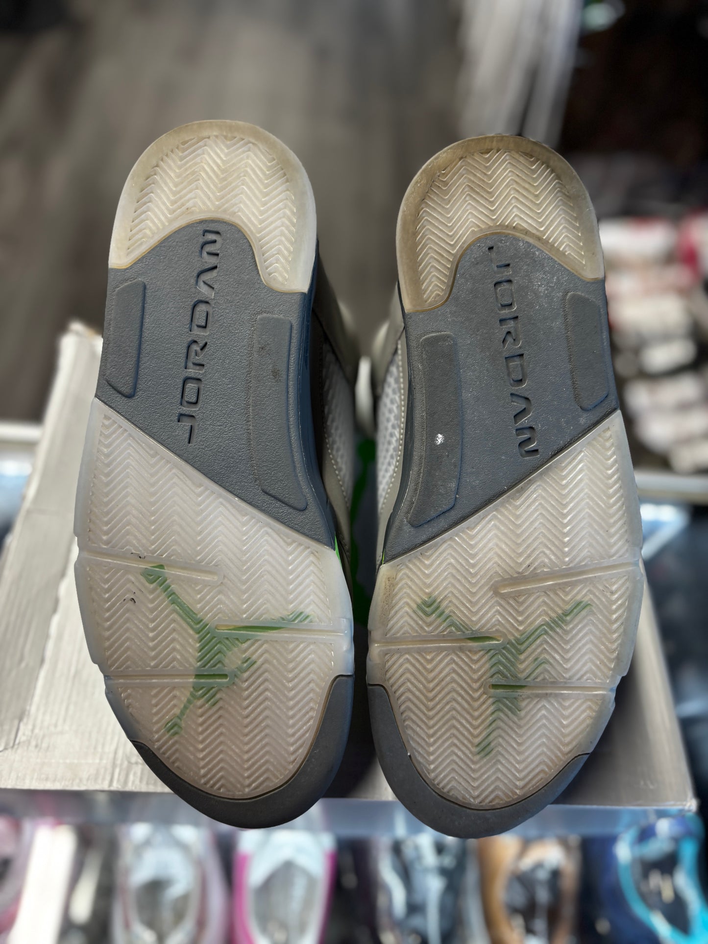 2022 Air Jordan Retro 5 "Green Bean"