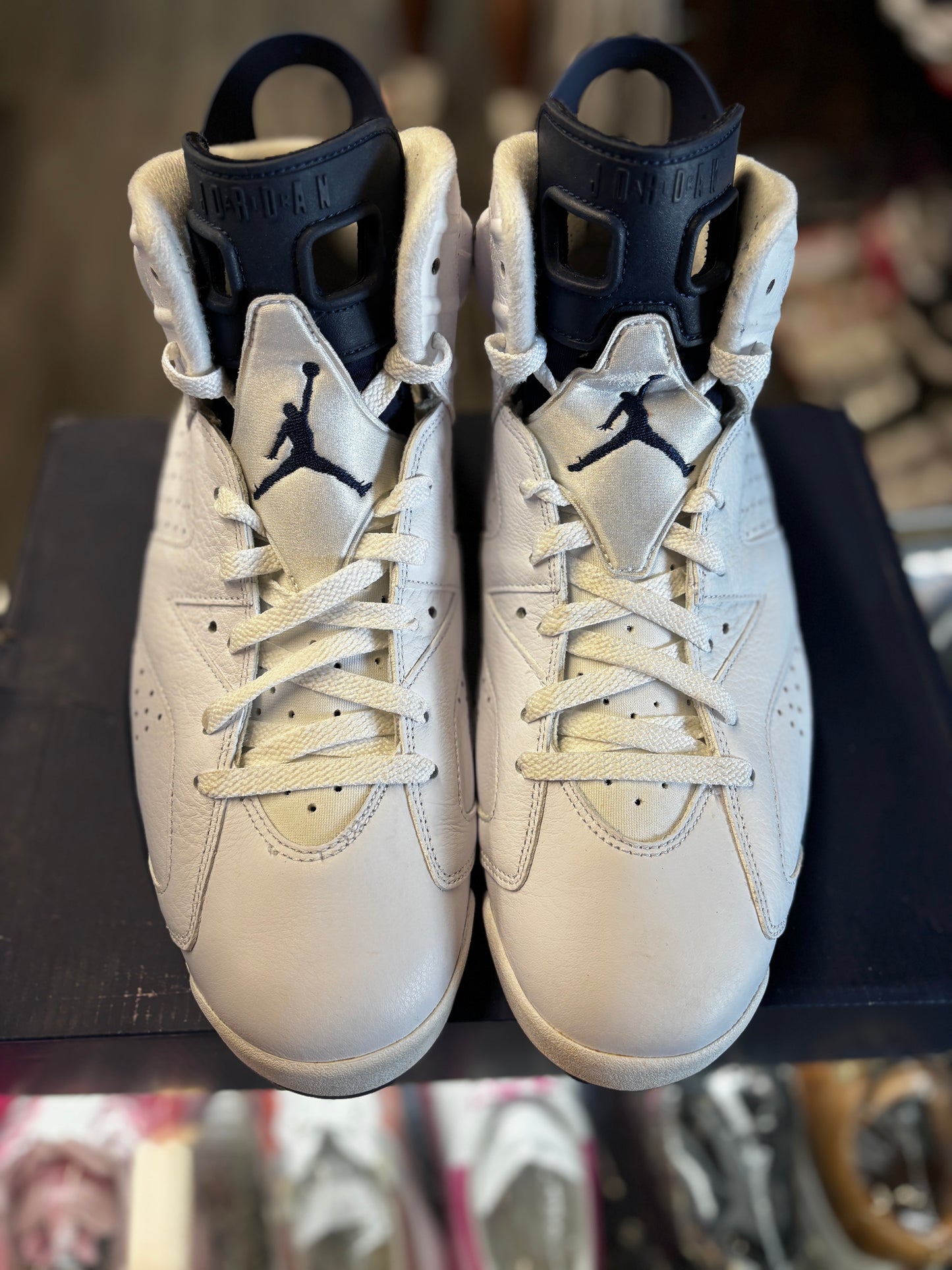 2022 Air Jordan Retro 6 "Midnight Navy"