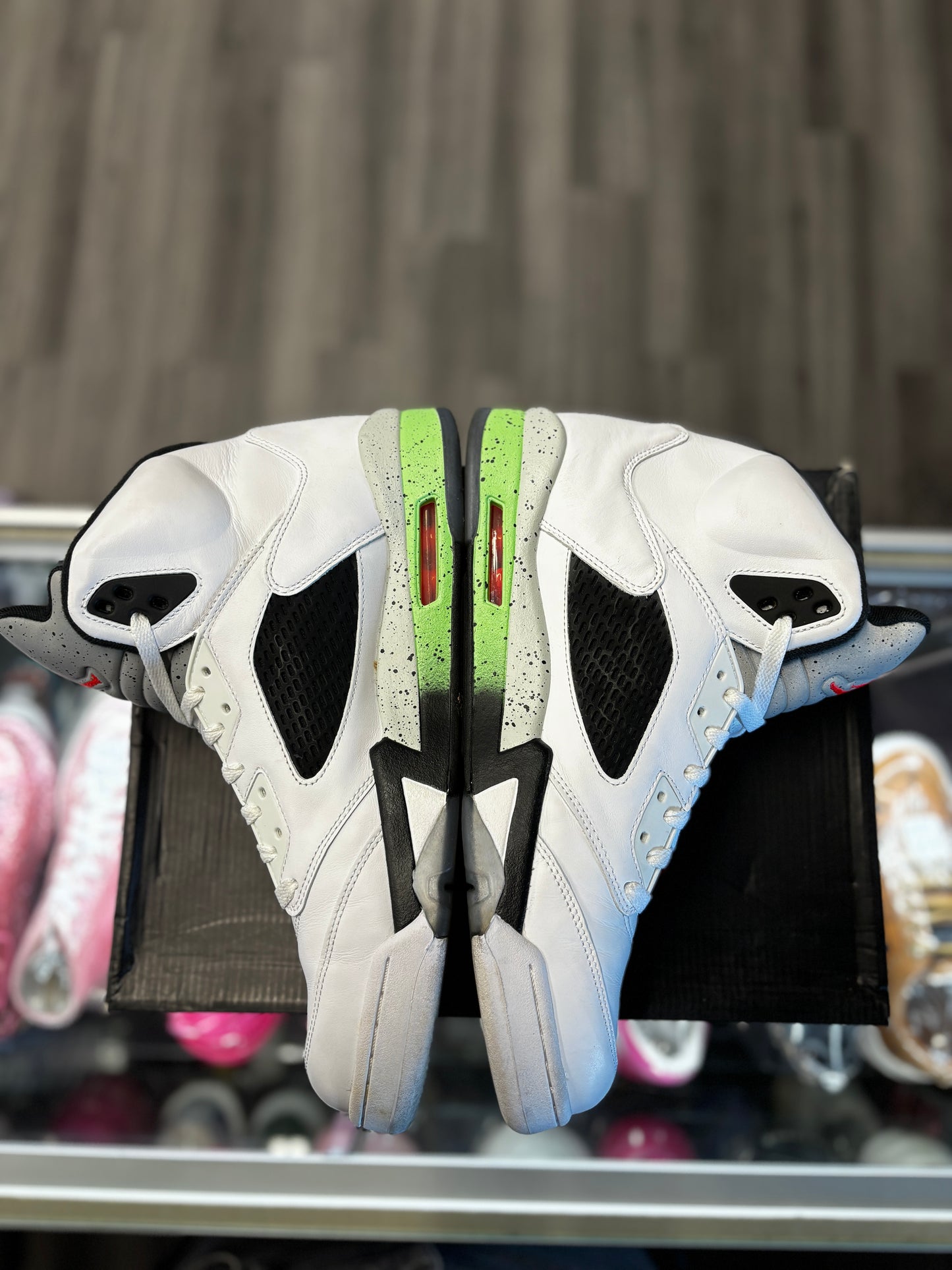 2015 Air Jordan Retro 5 "Poison Green"