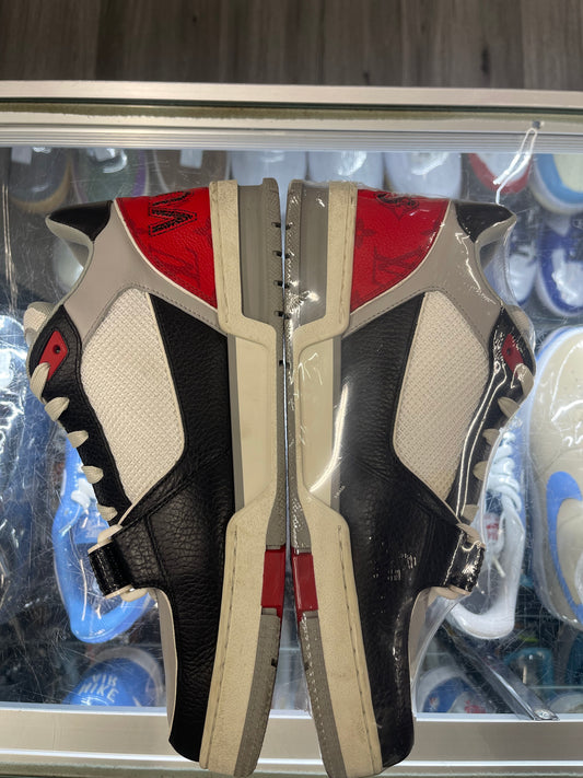 Louis Vuitton Trainer "Black Red Monogram"