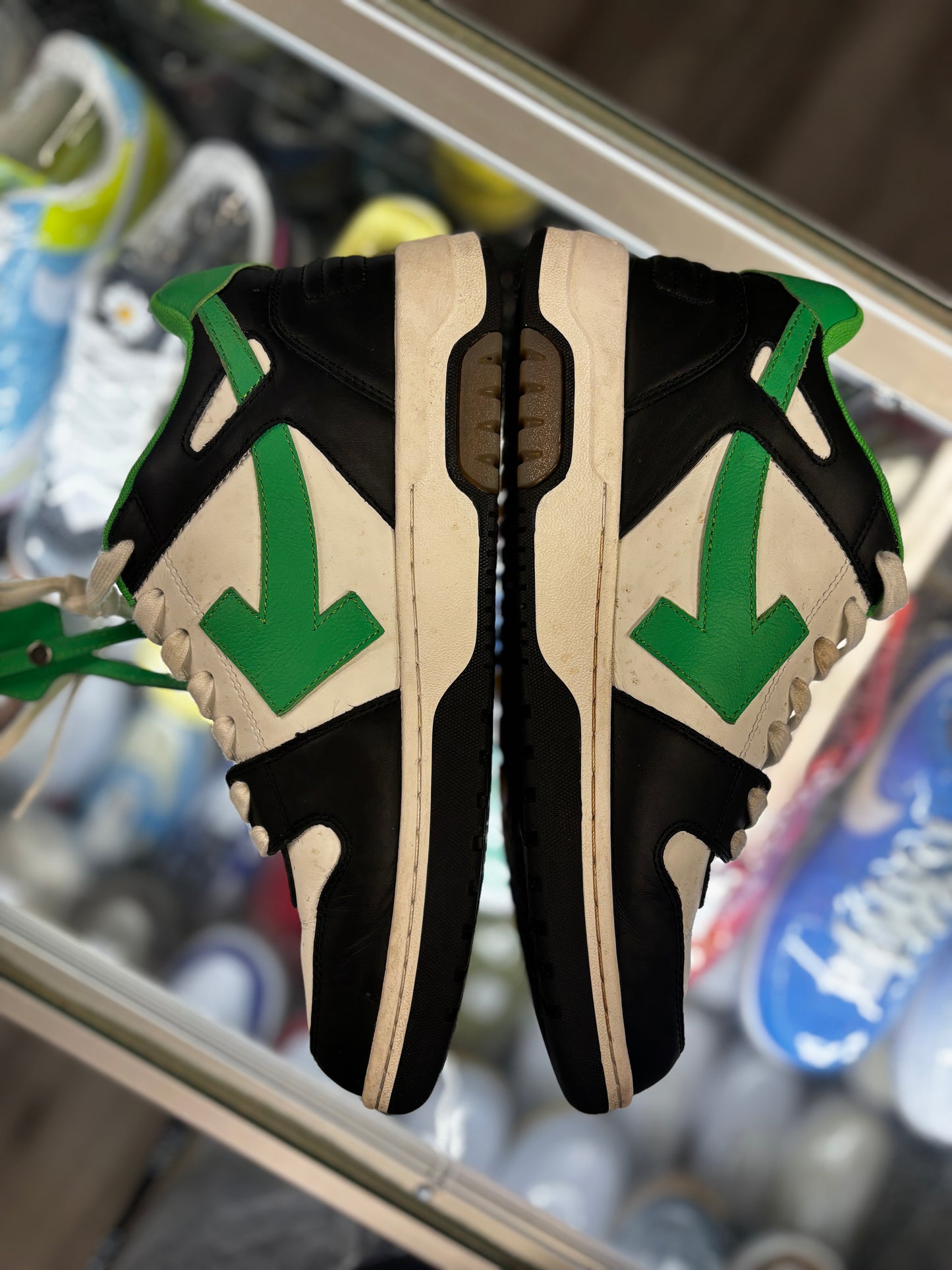 Off-White Out Of Office "White/Black/Green"