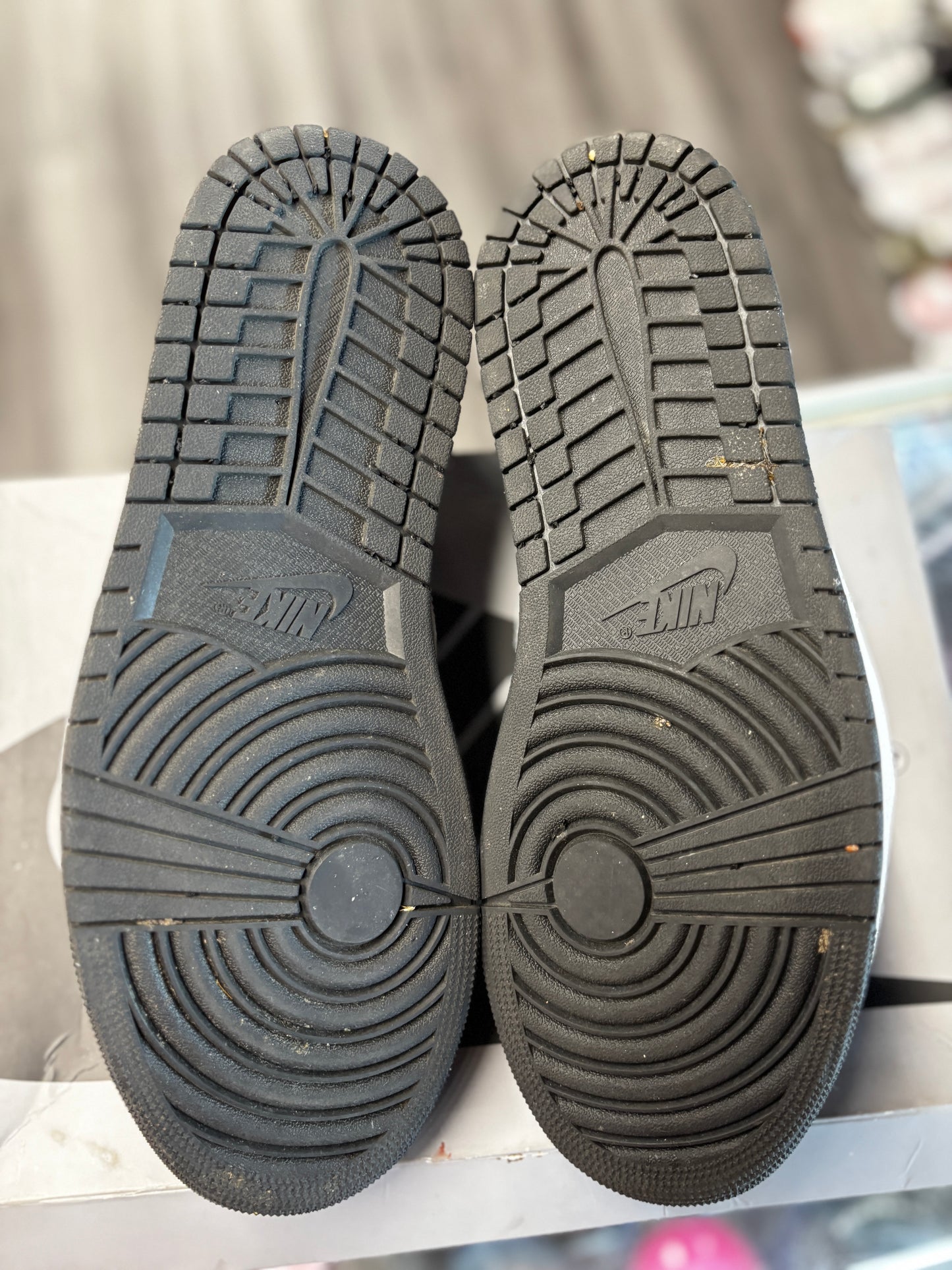 2024 Air Jordan Retro 1 Low OG "Shadow"