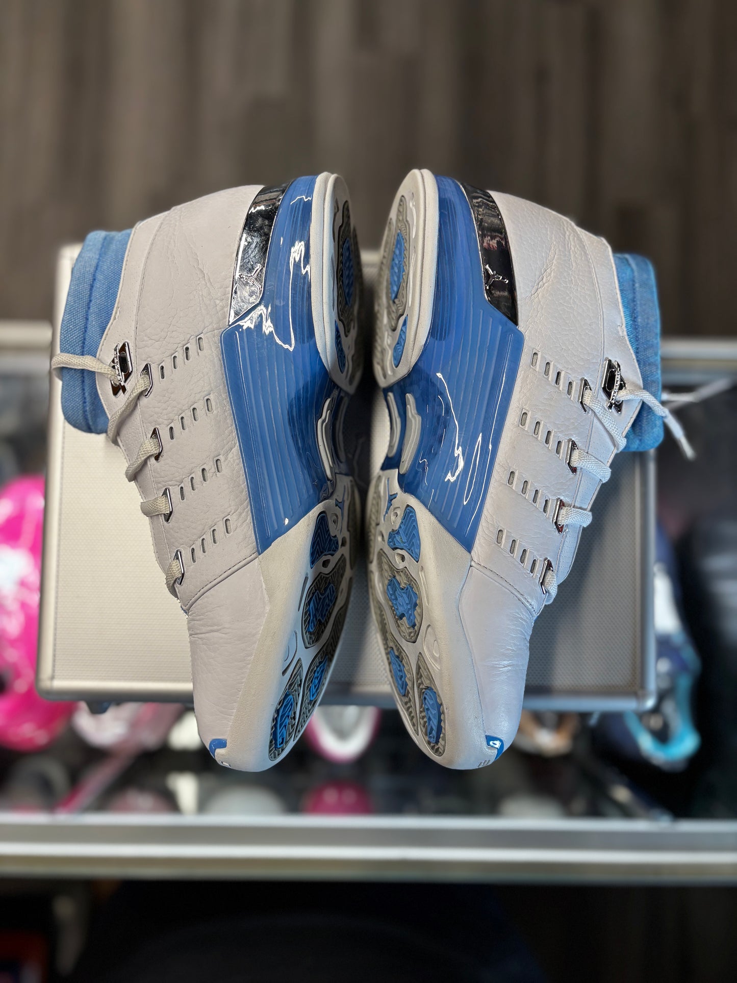 2024 Air Jordan Retro 17 Low "University Blue"