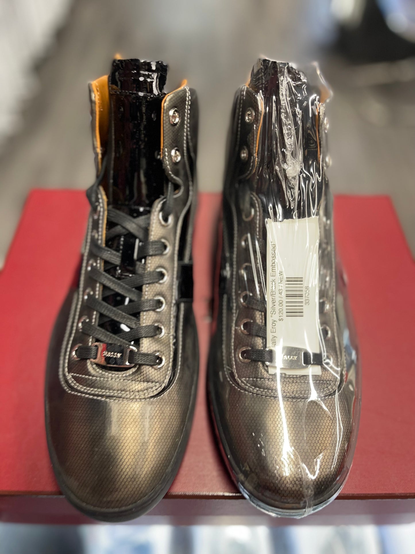 Bally Eroy "Silver/Black Embossed"