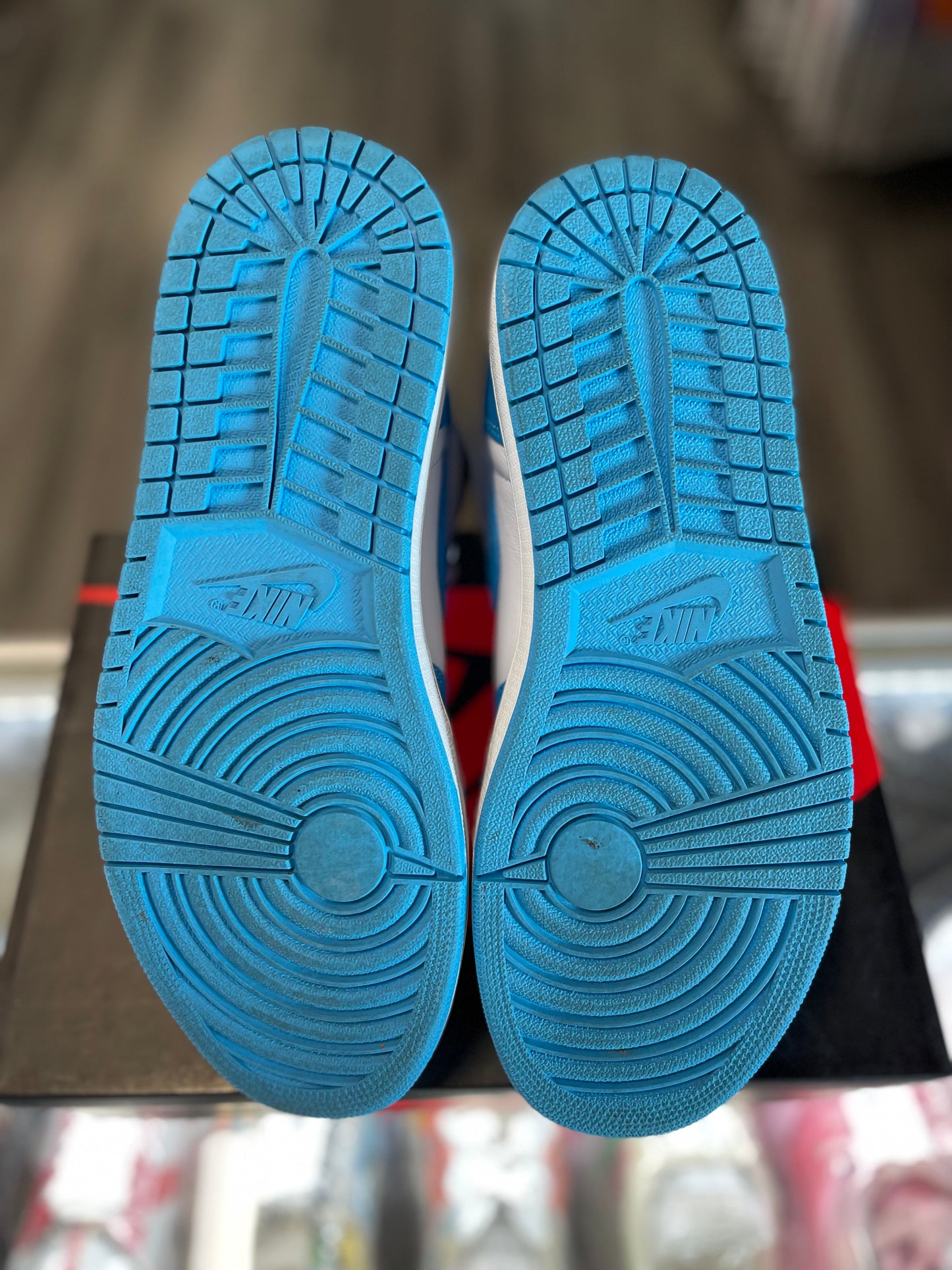 2015 Air Jordan Retro 1 High OG "Unc"