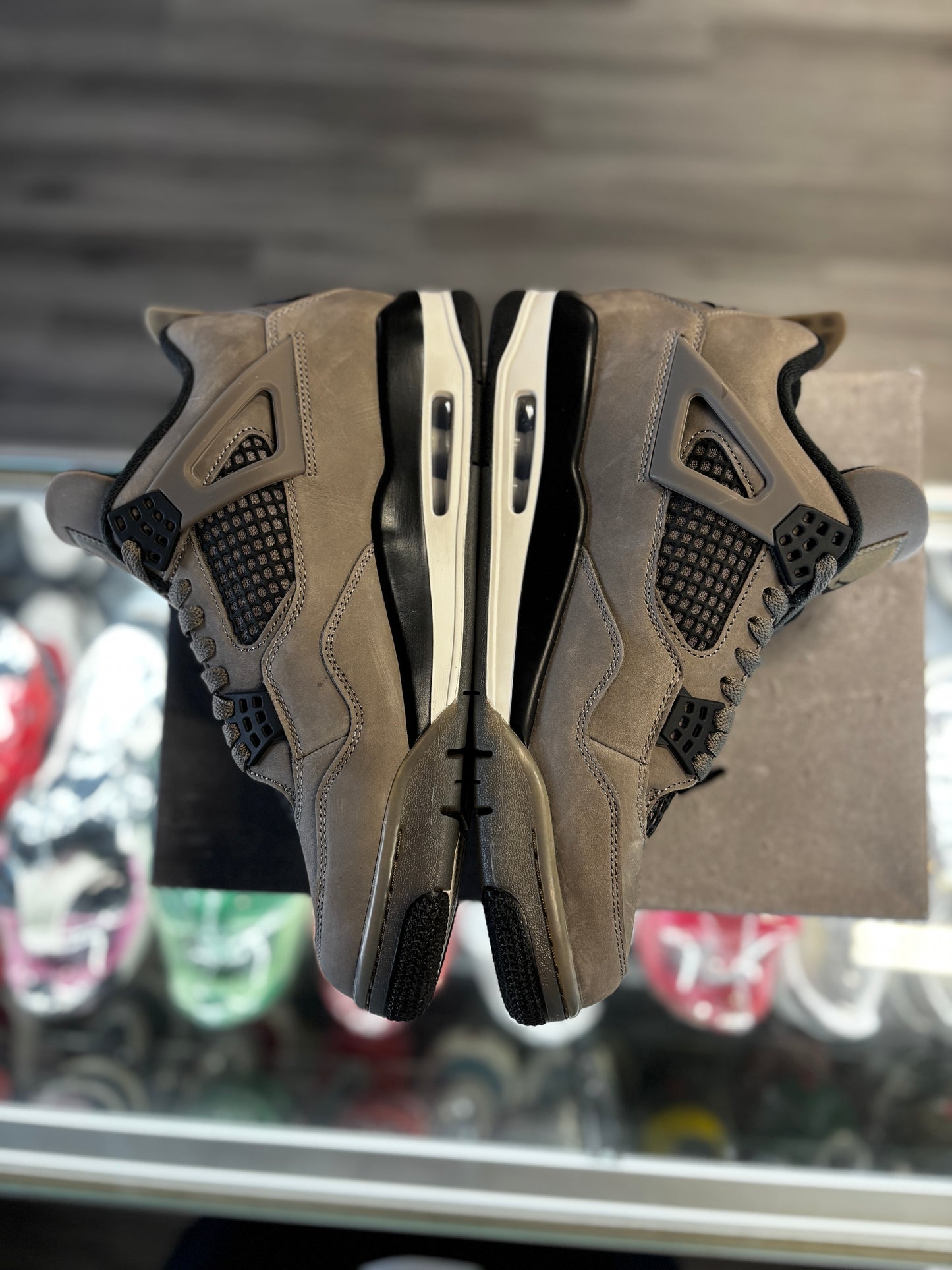 2025 Air Jordan Retro 4 "Cave Stone"