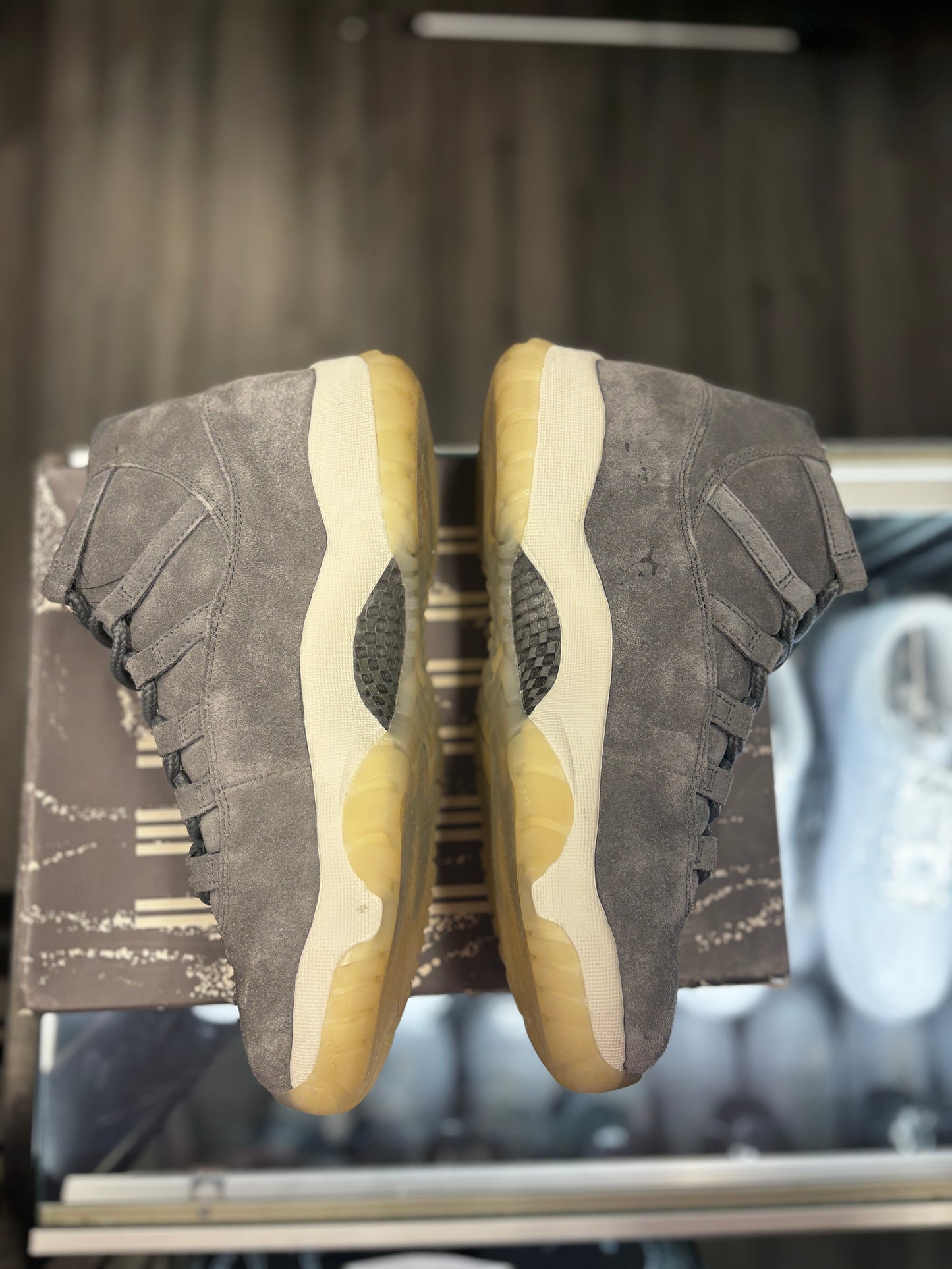 2016 Air Jordan Retro 11 "Pinnacle Grey Suede"