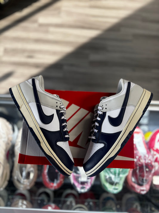 2025 Nike Dunk Low "New York Yankees"