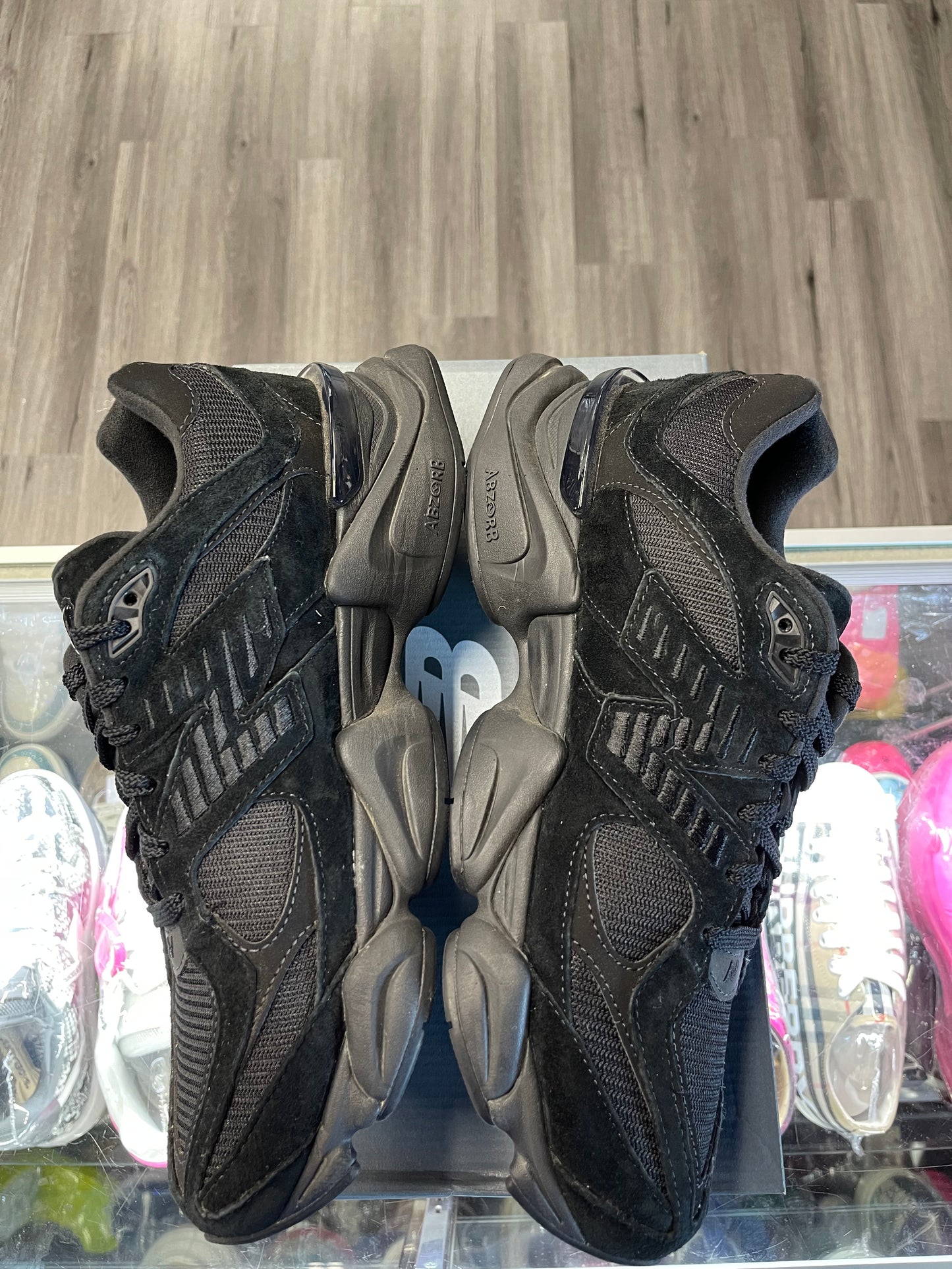 2023 New Balance 9060 "Triple Black"