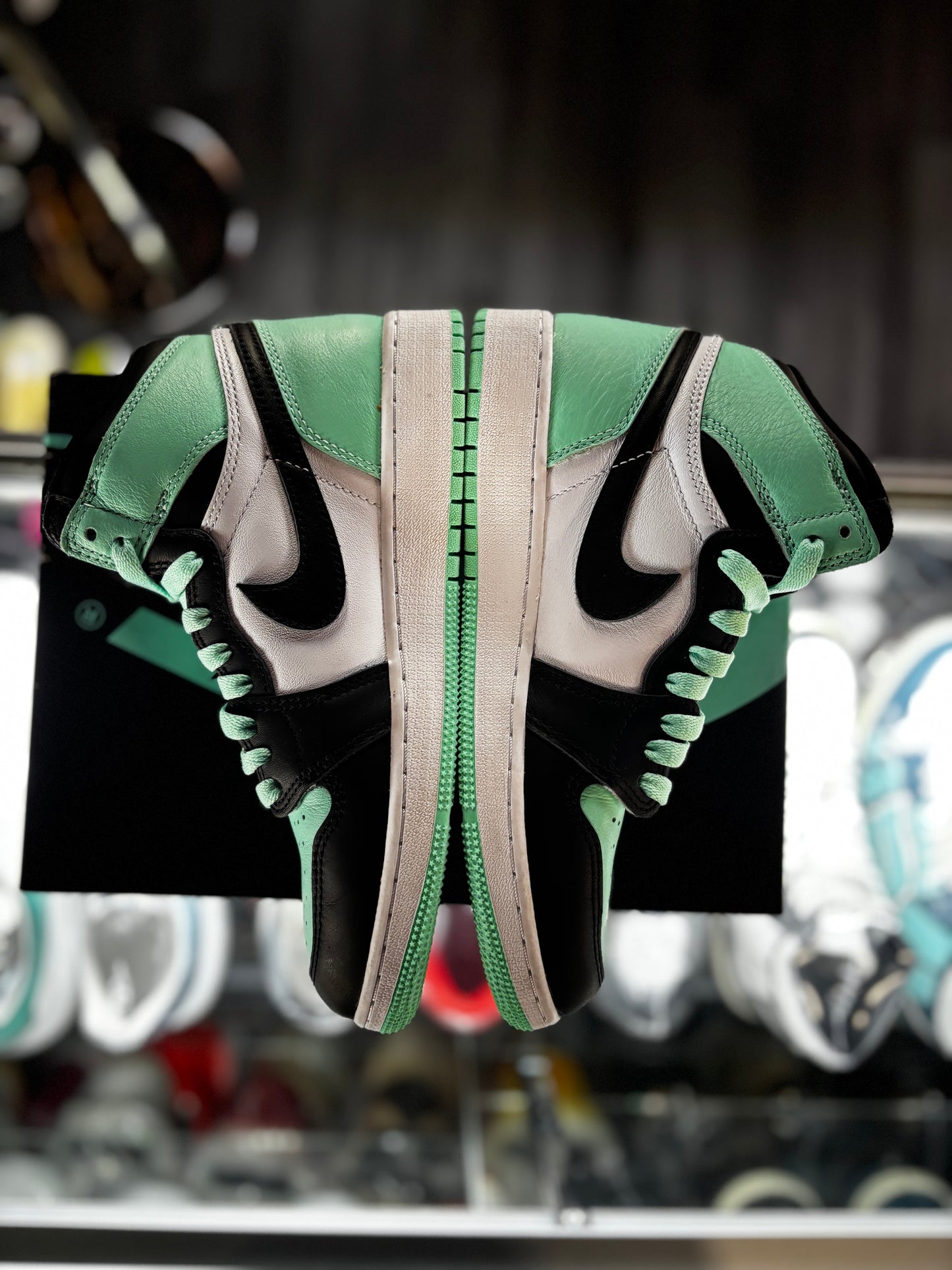 2024 AJR 1 High OG "Glow Green" (GS)