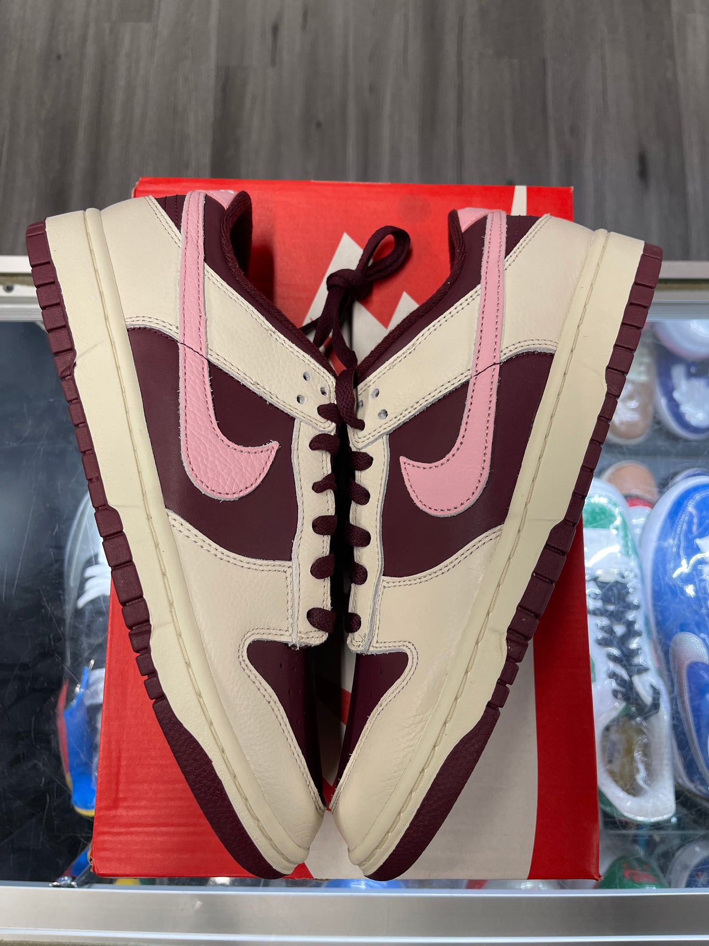 2023 Nike Dunk Low "Valentine's Day"