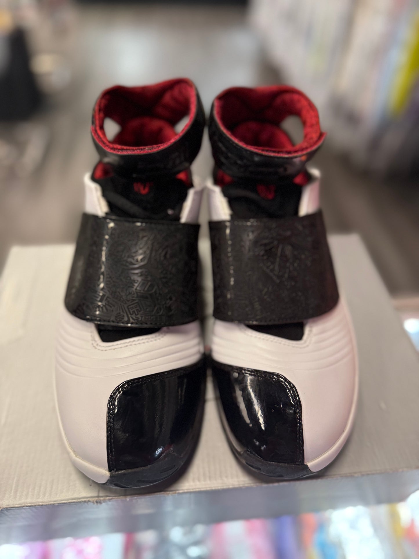 2005 Air Jordan 20 "Quickstrike"