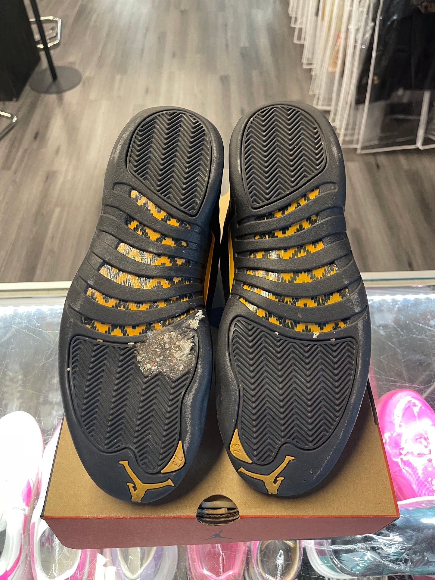 2022 Air Jordan Retro 12 "Black Taxi"