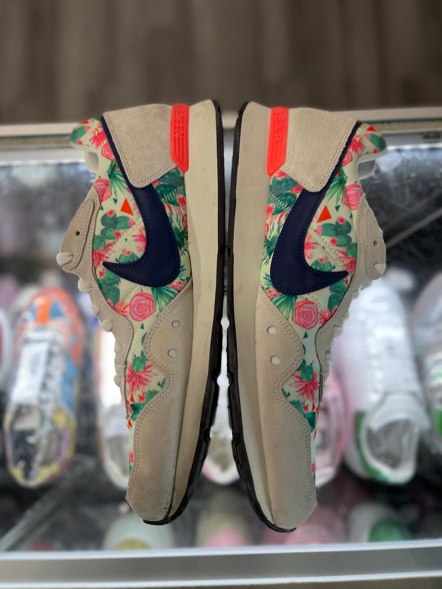 2020 Nike Venture Runner "N7"