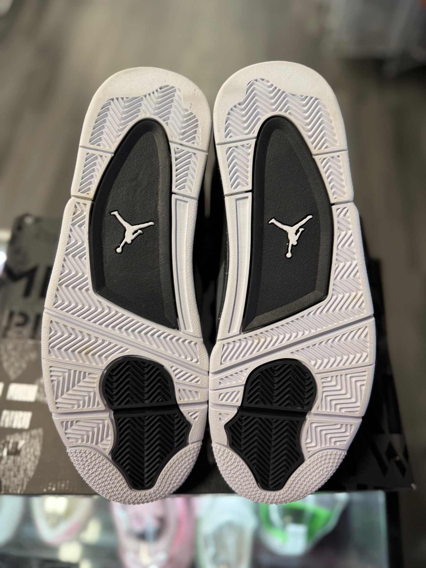 2024 Air Jordan Retro 4 "Fear"