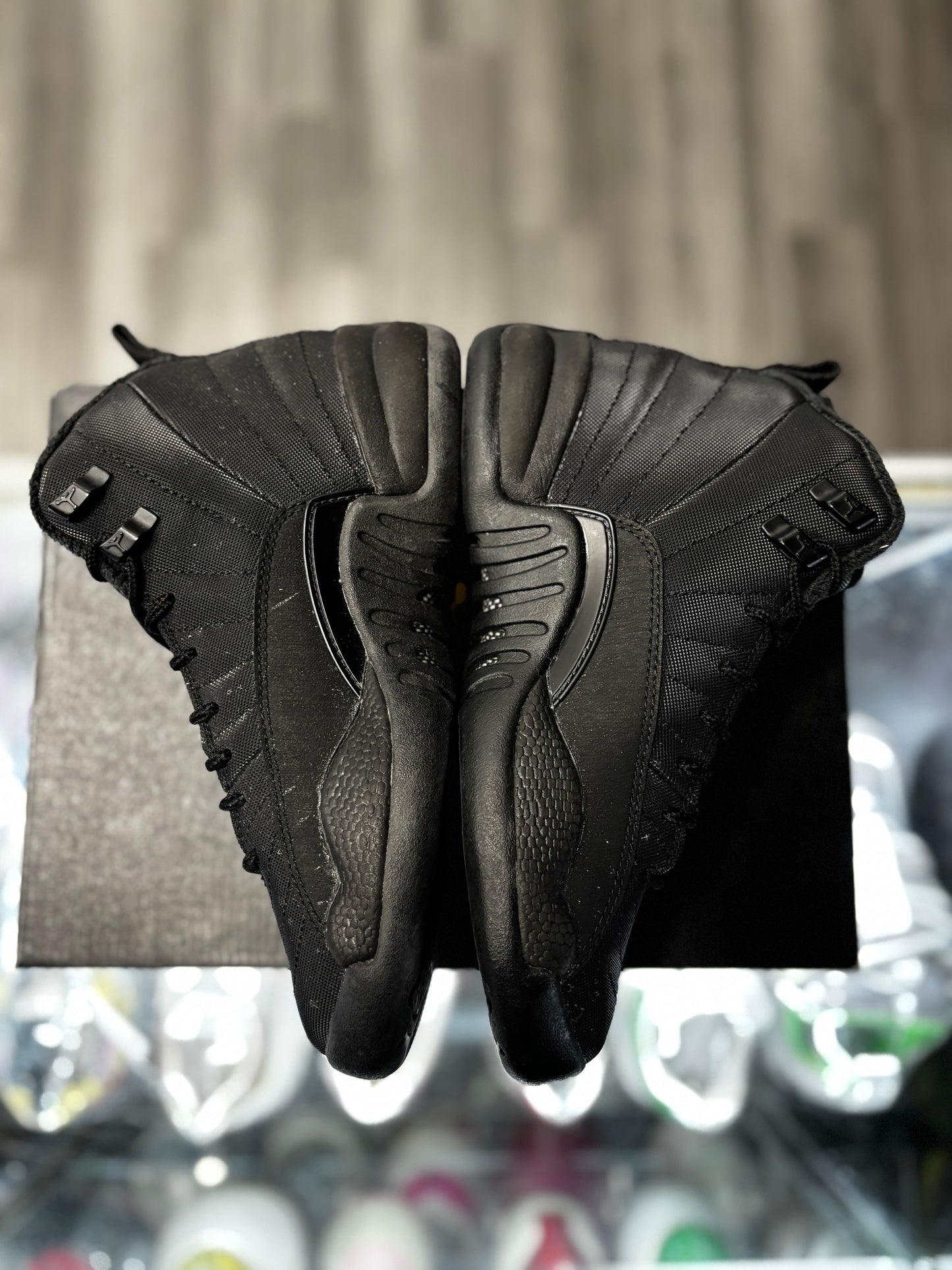 2018 Air Jordan retro 12 Winter "Black" (GS)