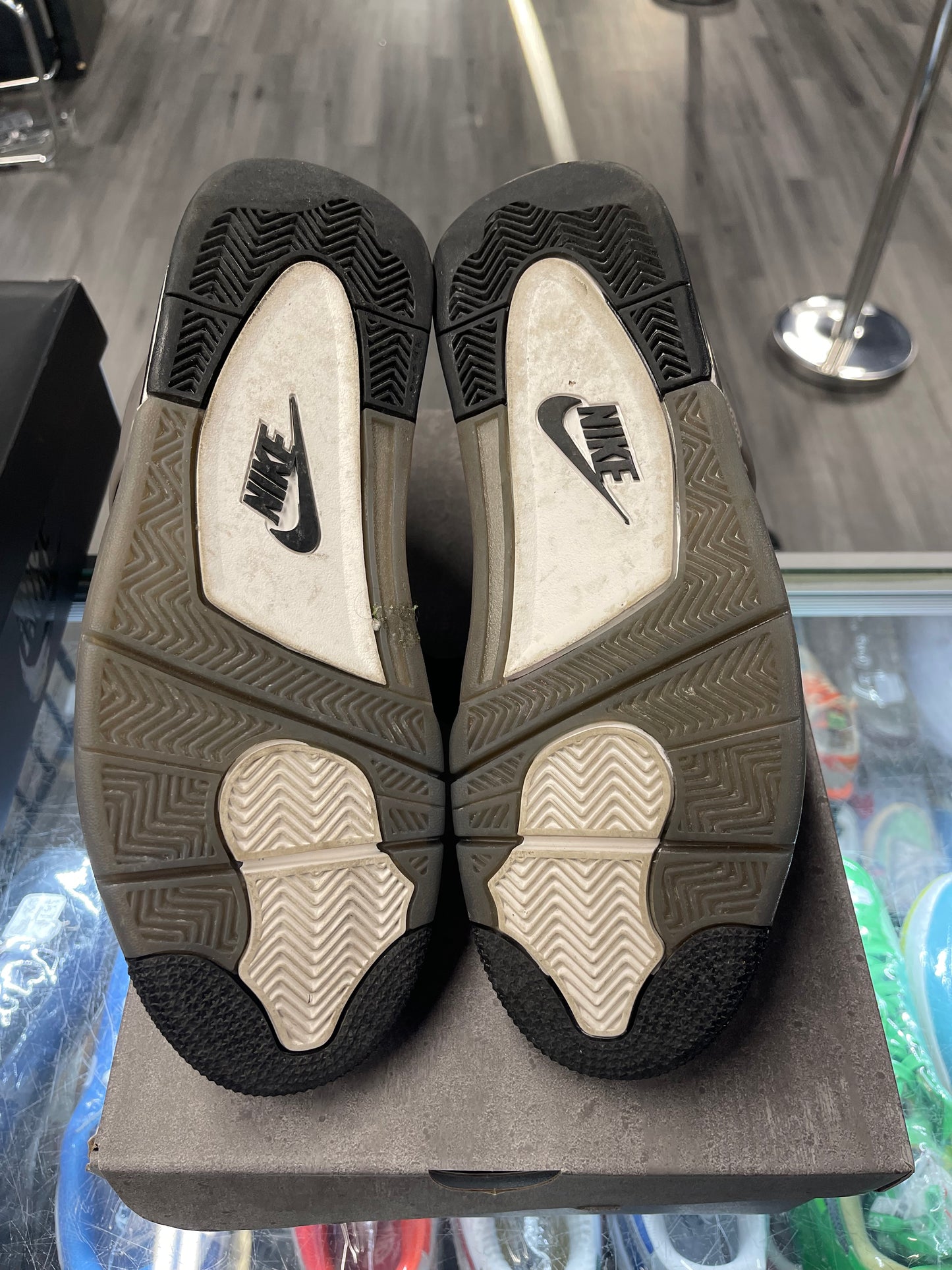 2025 Air Jordan Retro 4 "Cave Stone"