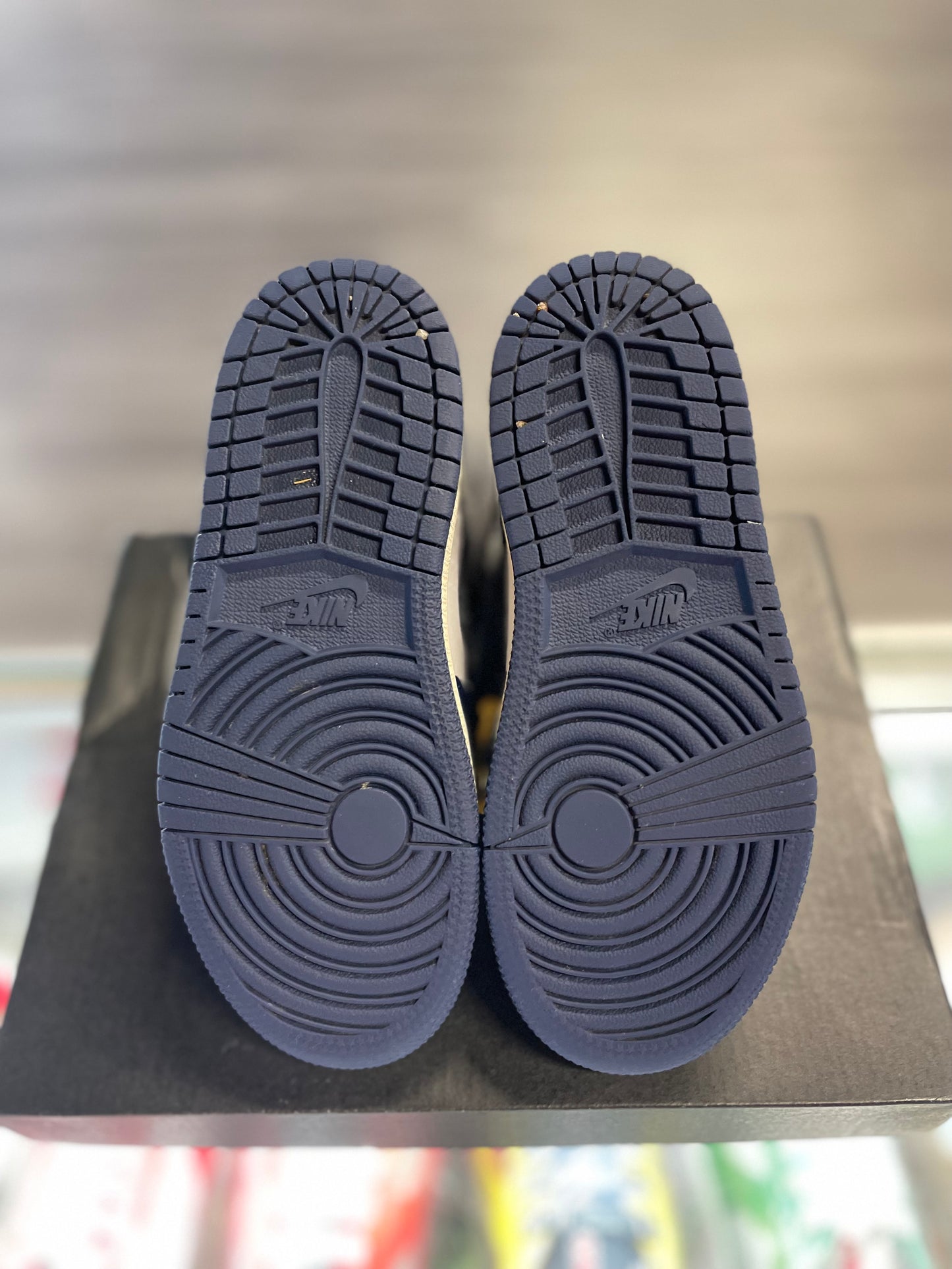 2024 Air Jordan Retro 1 High OG "Midnight Navy" (PS)