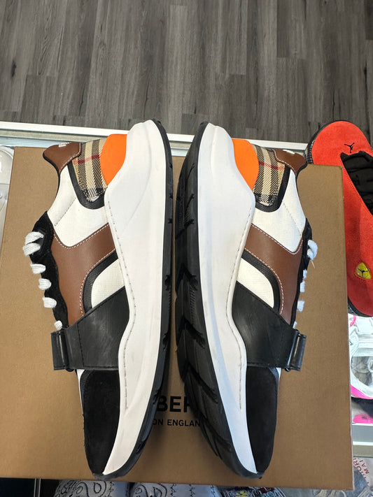 Burberry Ramsey "Brown/White/Orange/Black"