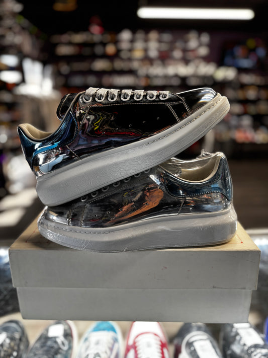 Alexander McQueen Oversized "Magic Mirror"