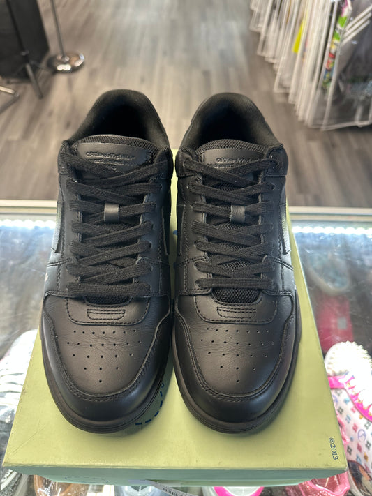 Off-White Out of Office "For Walking Black"