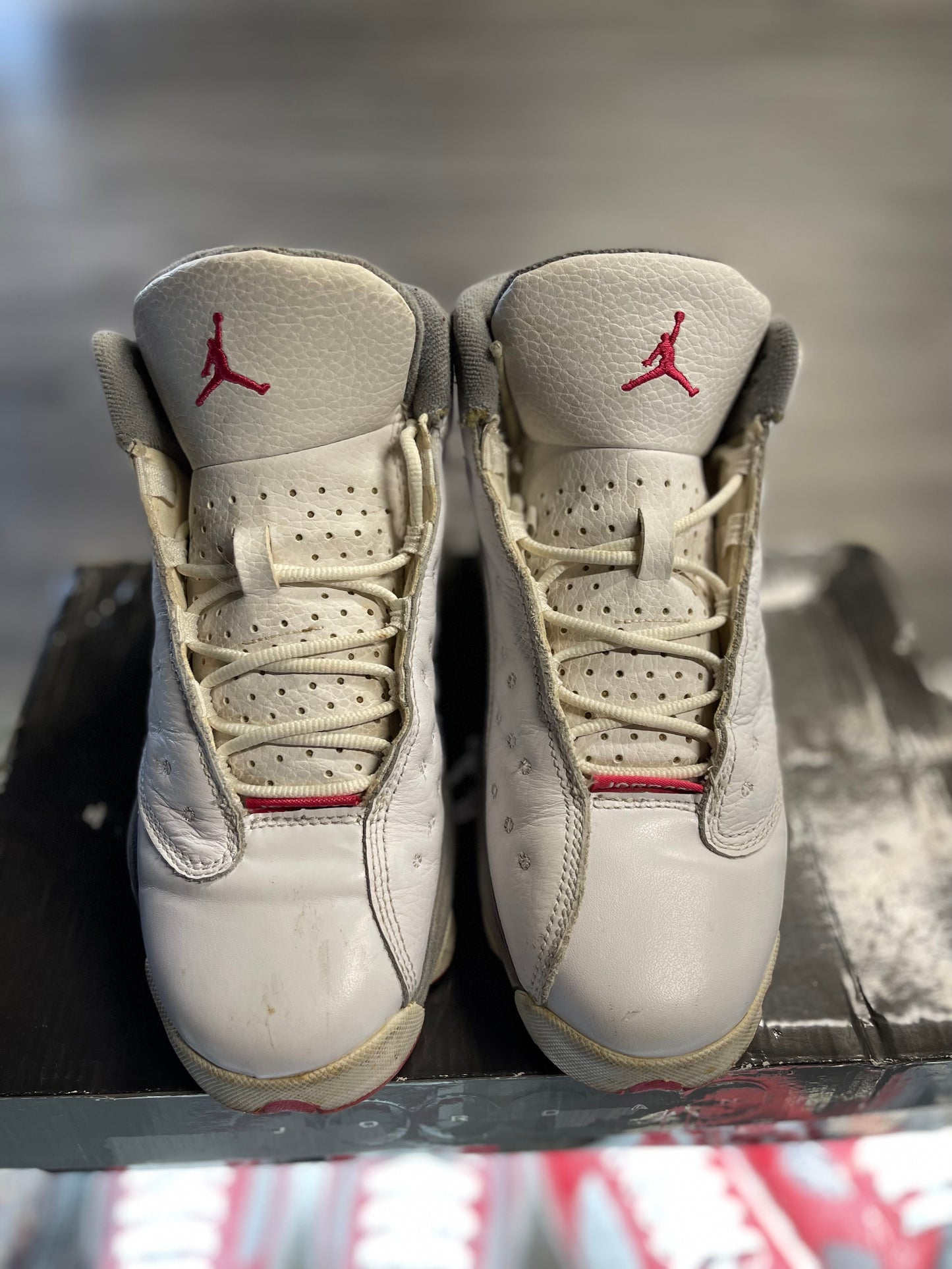 2011 Air Jordan retro 13 "Stealth Pink"