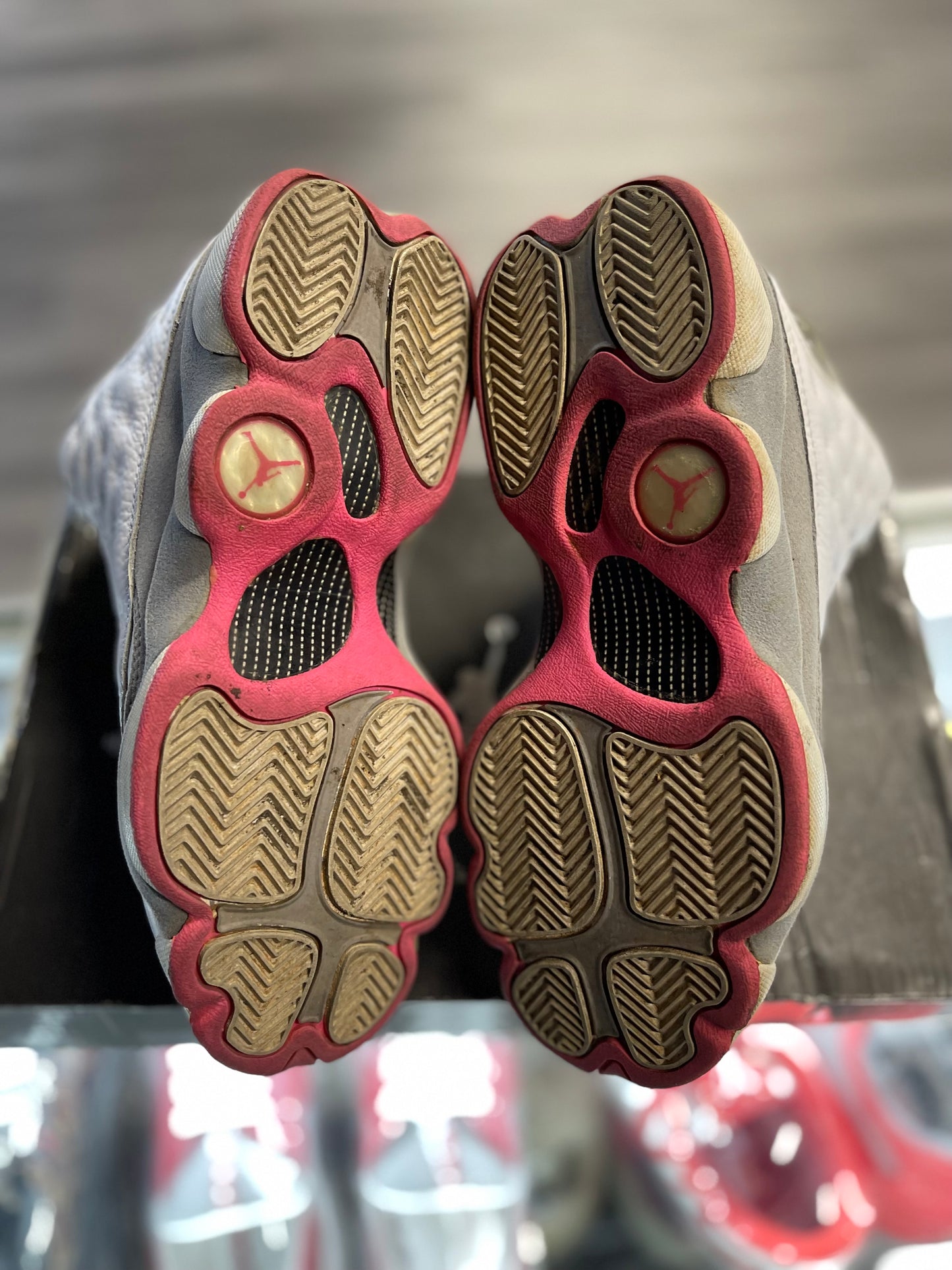 2011 Air Jordan retro 13 "Stealth Pink"