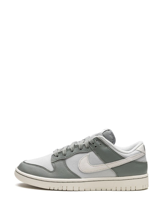 2023 Nike Dunk Low "Mica Green"