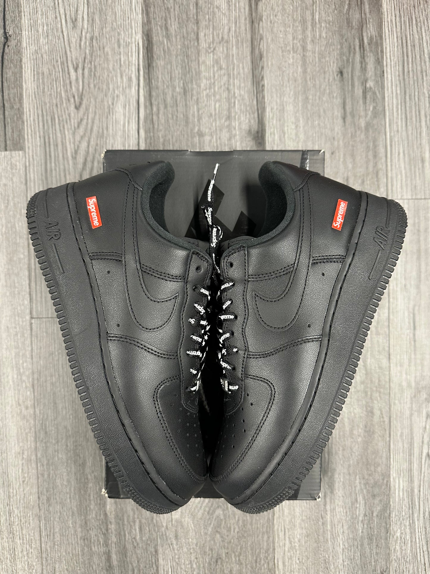 2020 Nike Air Force 1 Low "Supreme Black"