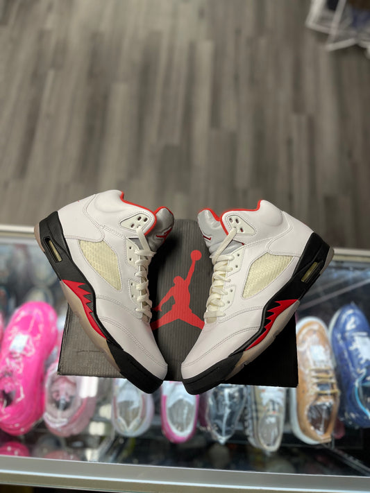 2020 Air Jordan Retro 5 "Fire Red Silver Tongue"