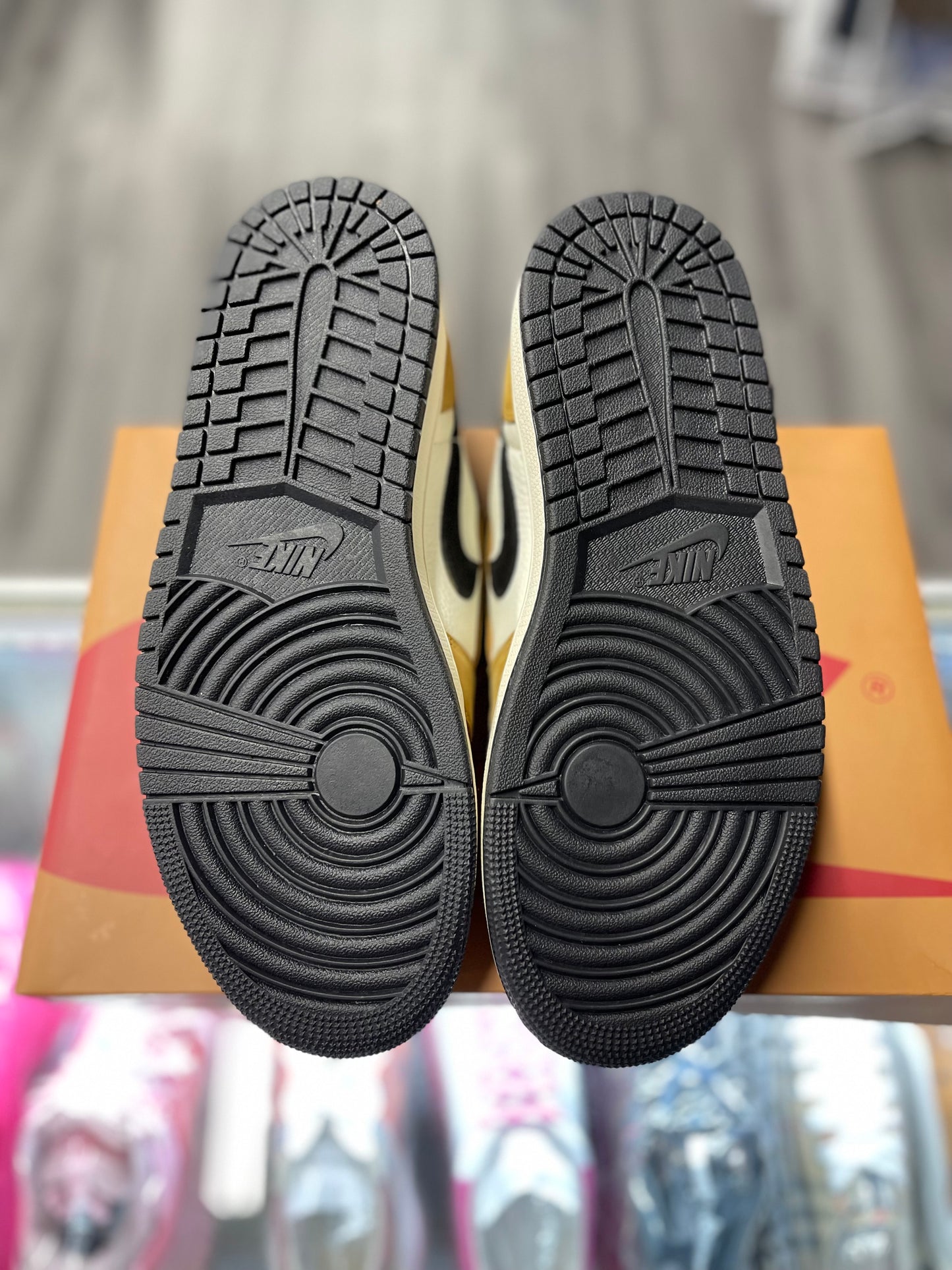 2025 Air Jordan Retro 1 Low OG "Rookie of the Year"