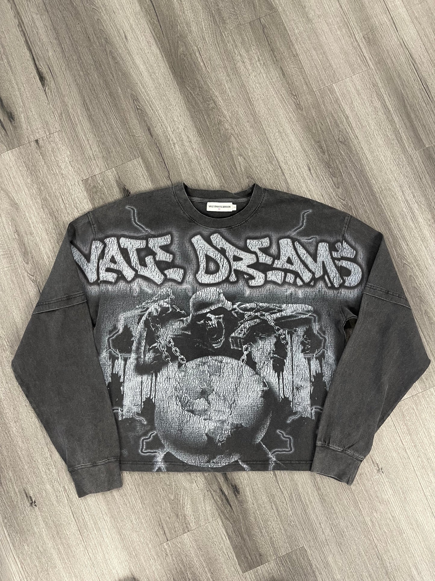 Vale Dreams Tee "Skelton - Charcoal"
