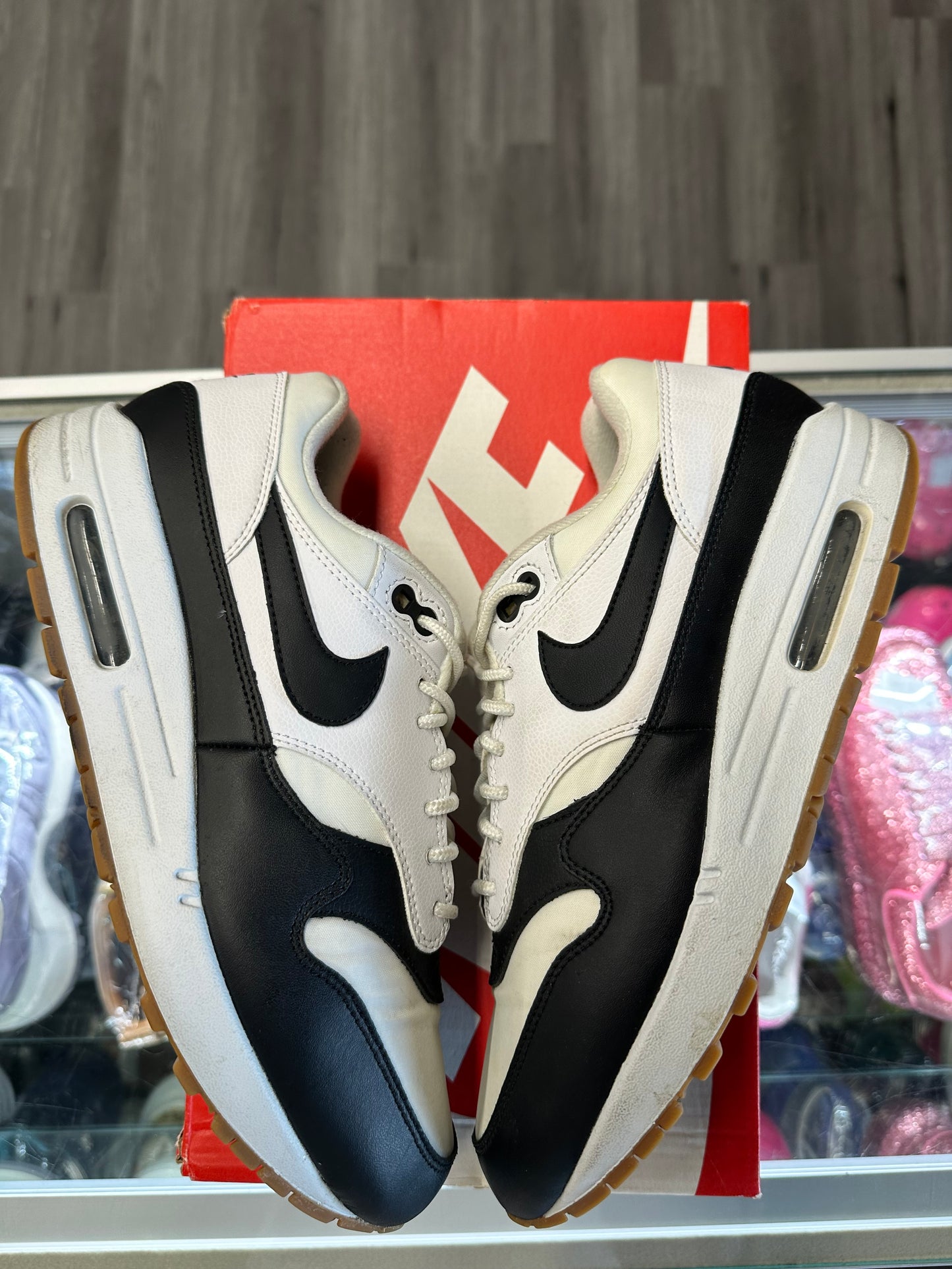 2019 Nike Air Max 1 "White Black Gum"