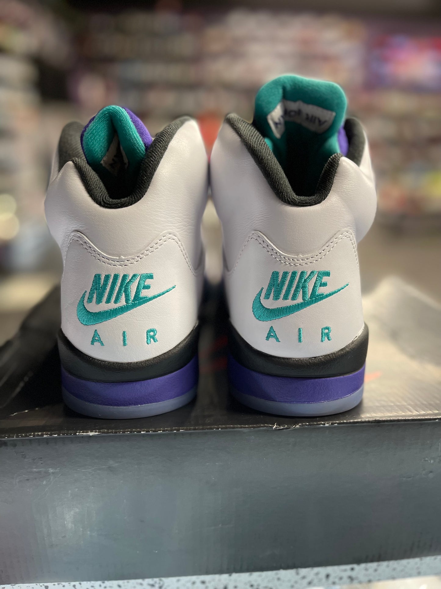 2025 Air Jordan Retro 5 "Grape"