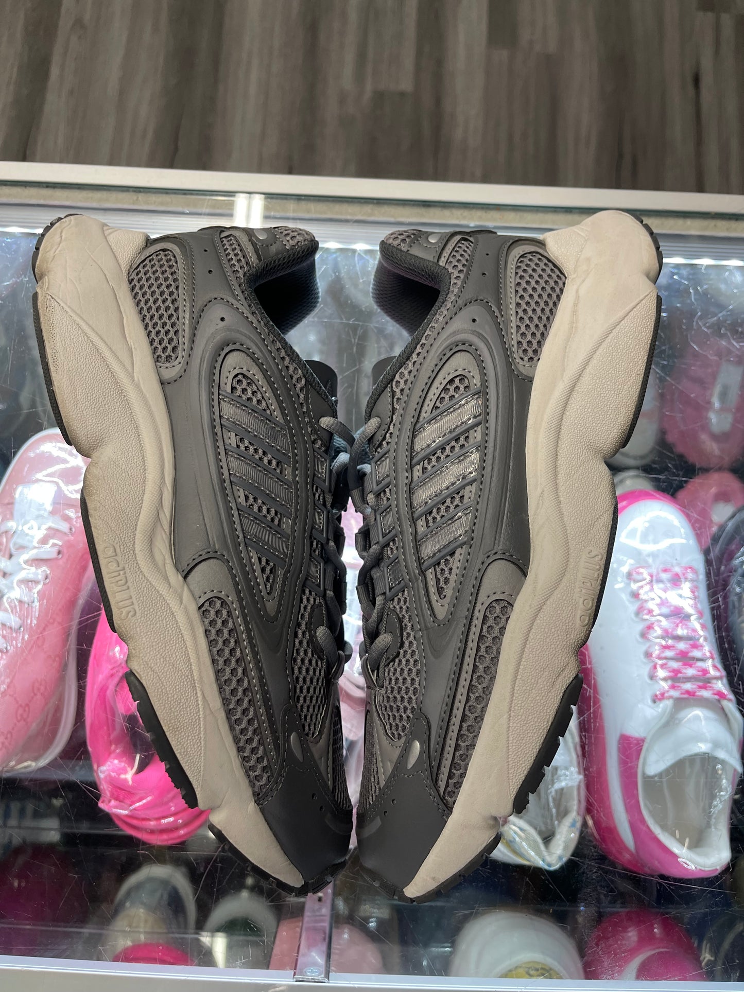 Adidas Ozmillen "Grey Crystal White"