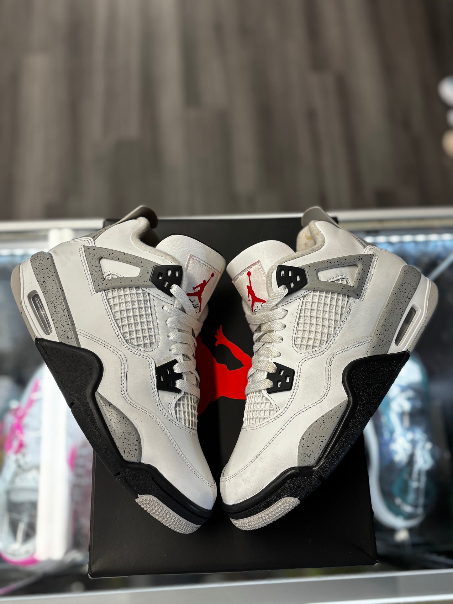 2025 Air Jordan Retro 4 "White Cement" (GS)