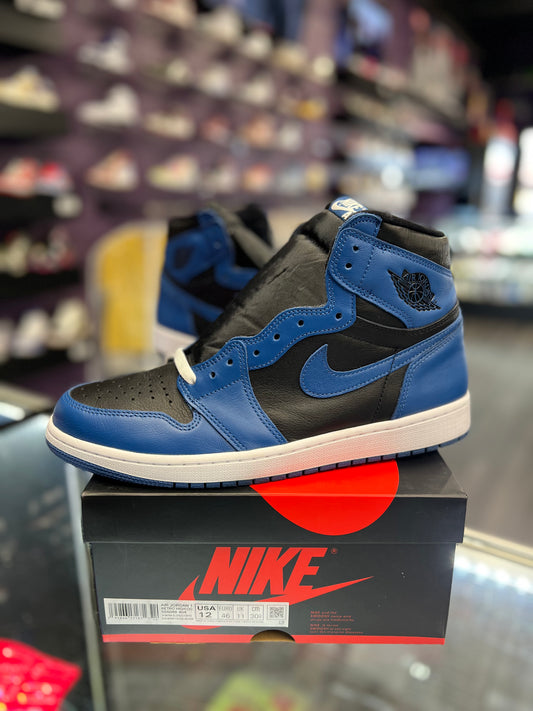2022 Air Jordan Retro 1 High "Dark Blue Marina"